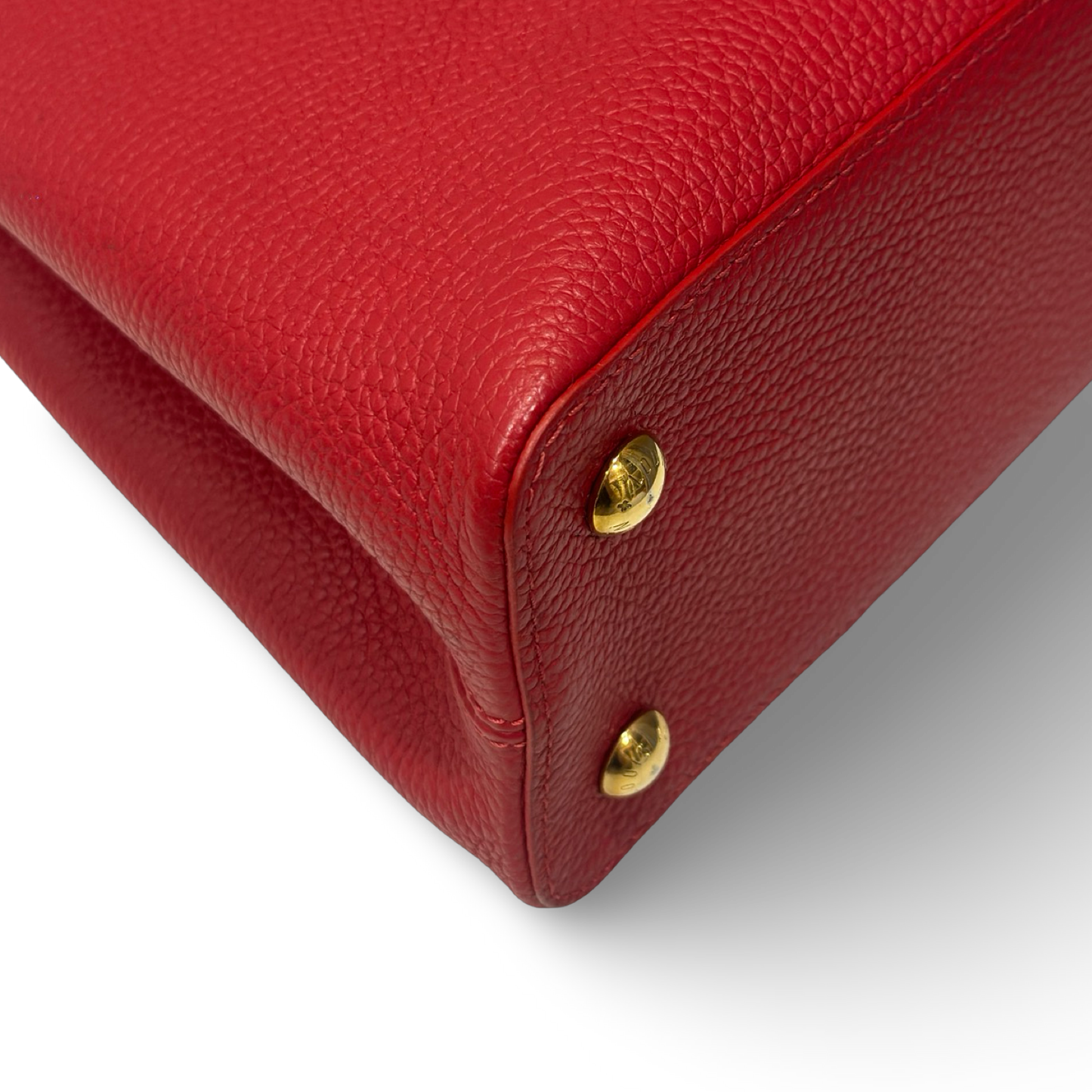 Louis Vuitton Capucines PM Bag - GHW / Red