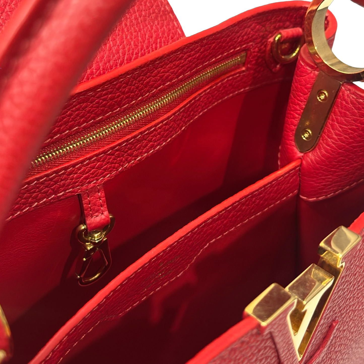 Louis Vuitton Capucines PM Bag - GHW / Red