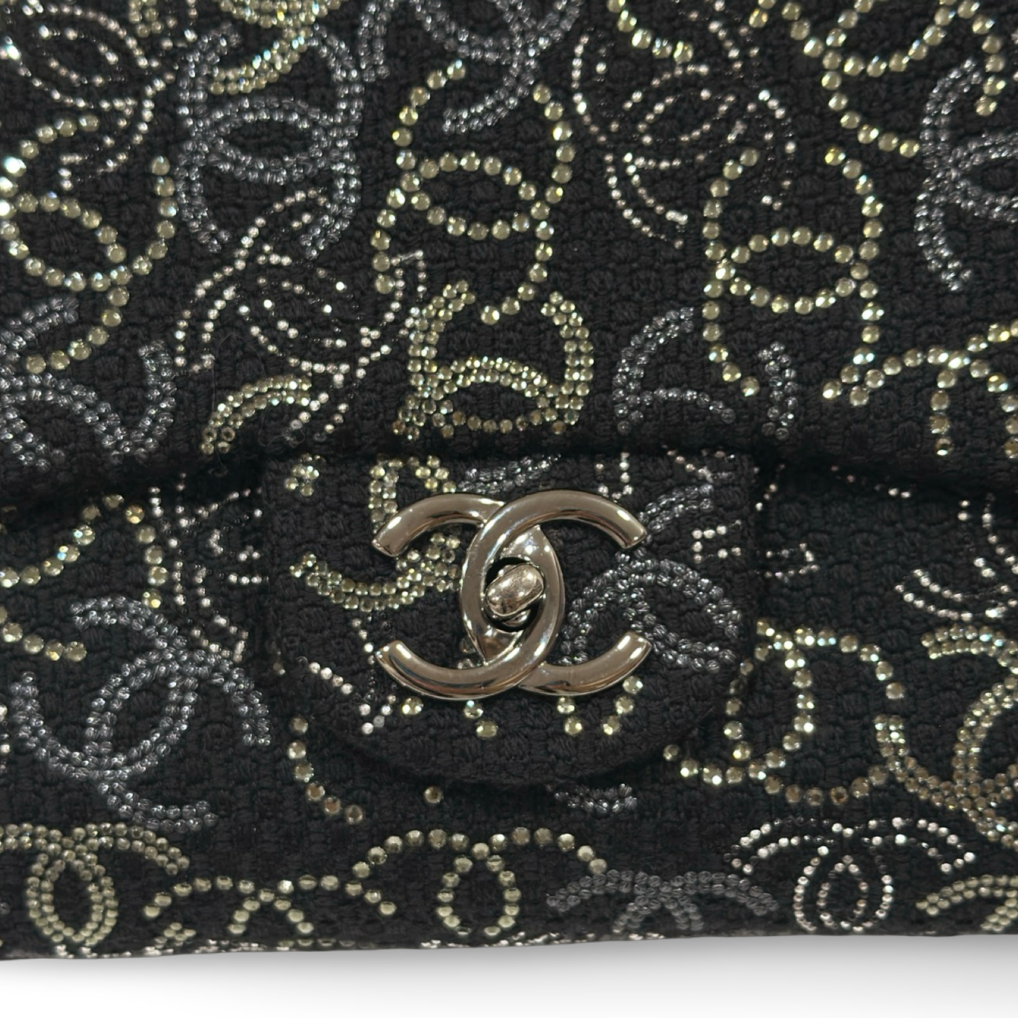 Chanel Tweed and Strass Crystal Jumbo Paris-Shanghai Pudong Single Flap - GHW / Black