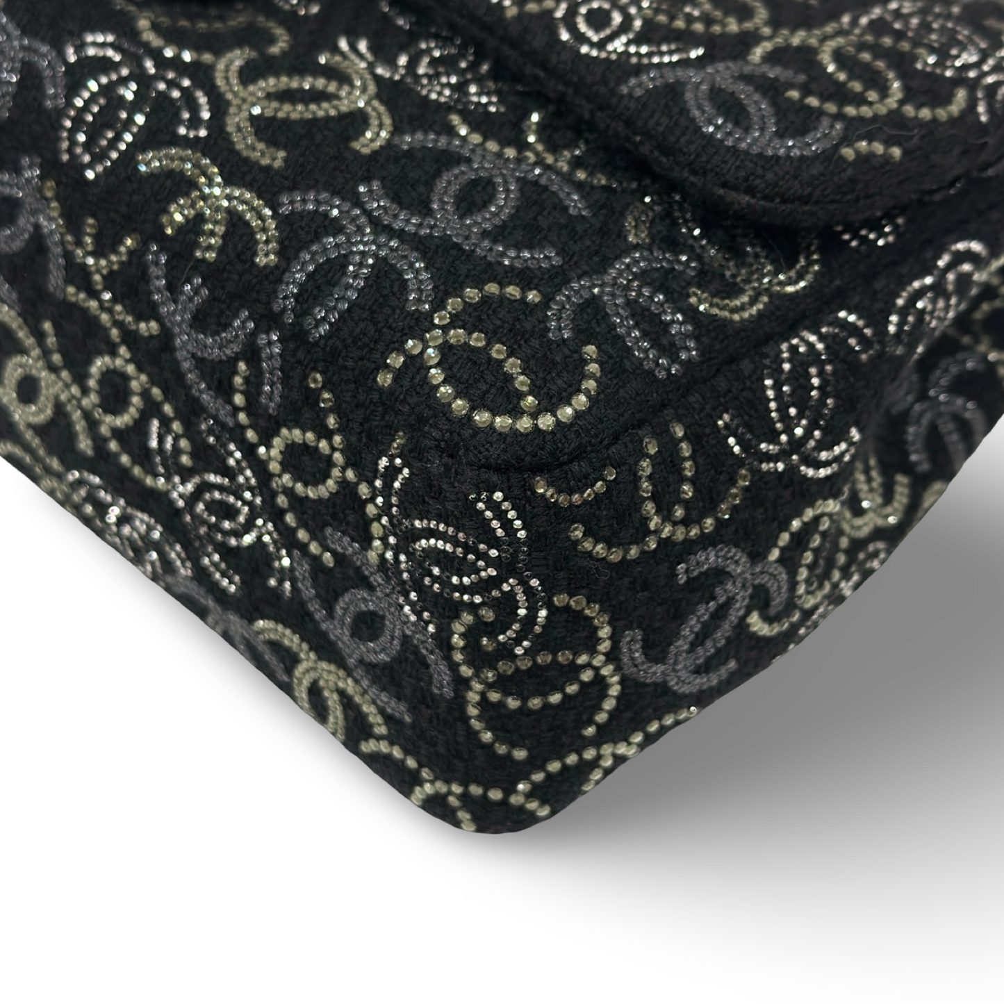 Chanel Tweed and Strass Crystal Jumbo Paris-Shanghai Pudong Single Flap - GHW / Black
