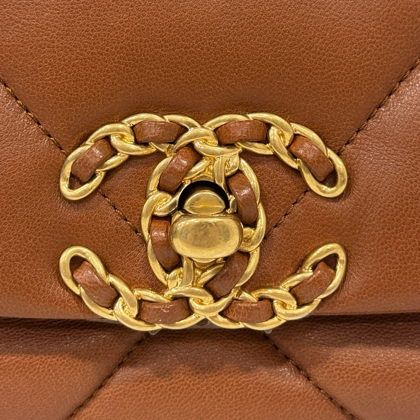 Chanel Quilted Calfskin Medium 19 Bag - GHW / Caramel