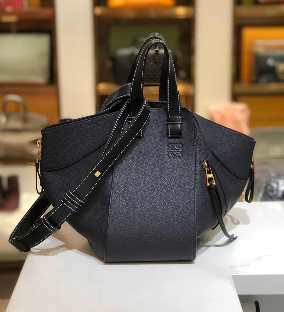 Loewe Calfskin Small Hammock - Black