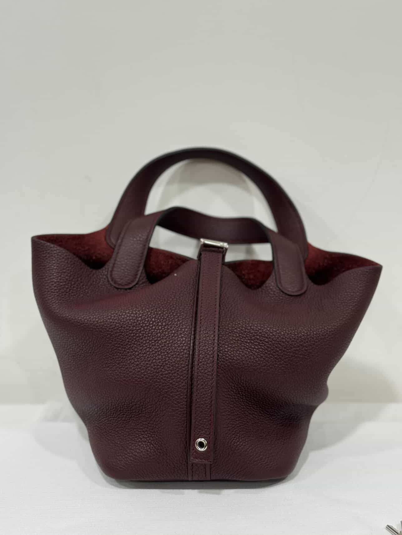 Hermes Togo Picotin Lock 18 bag - SHW / Bordeaux