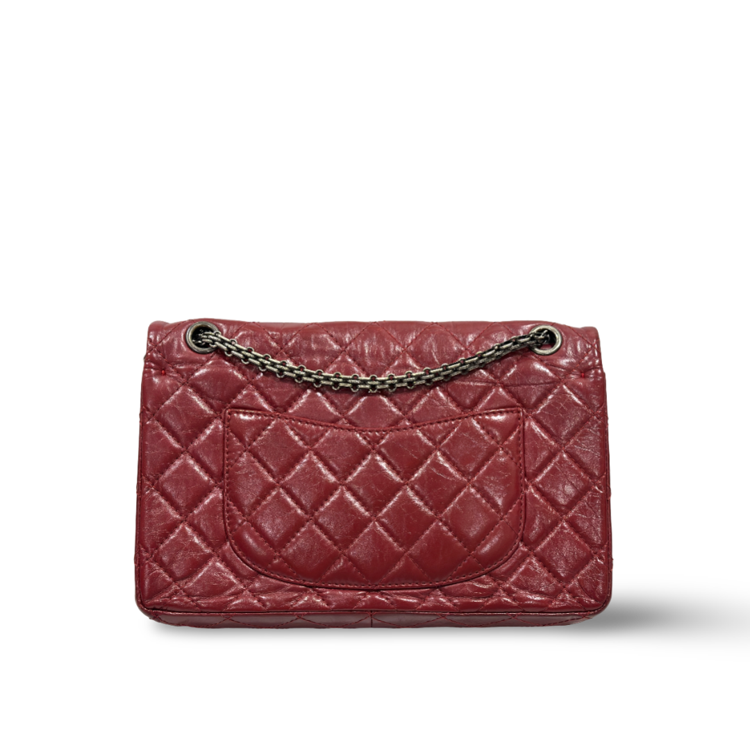 Chanel Quilted Aged Calfskin 226 Reissue 2.55 Flap Bag Red