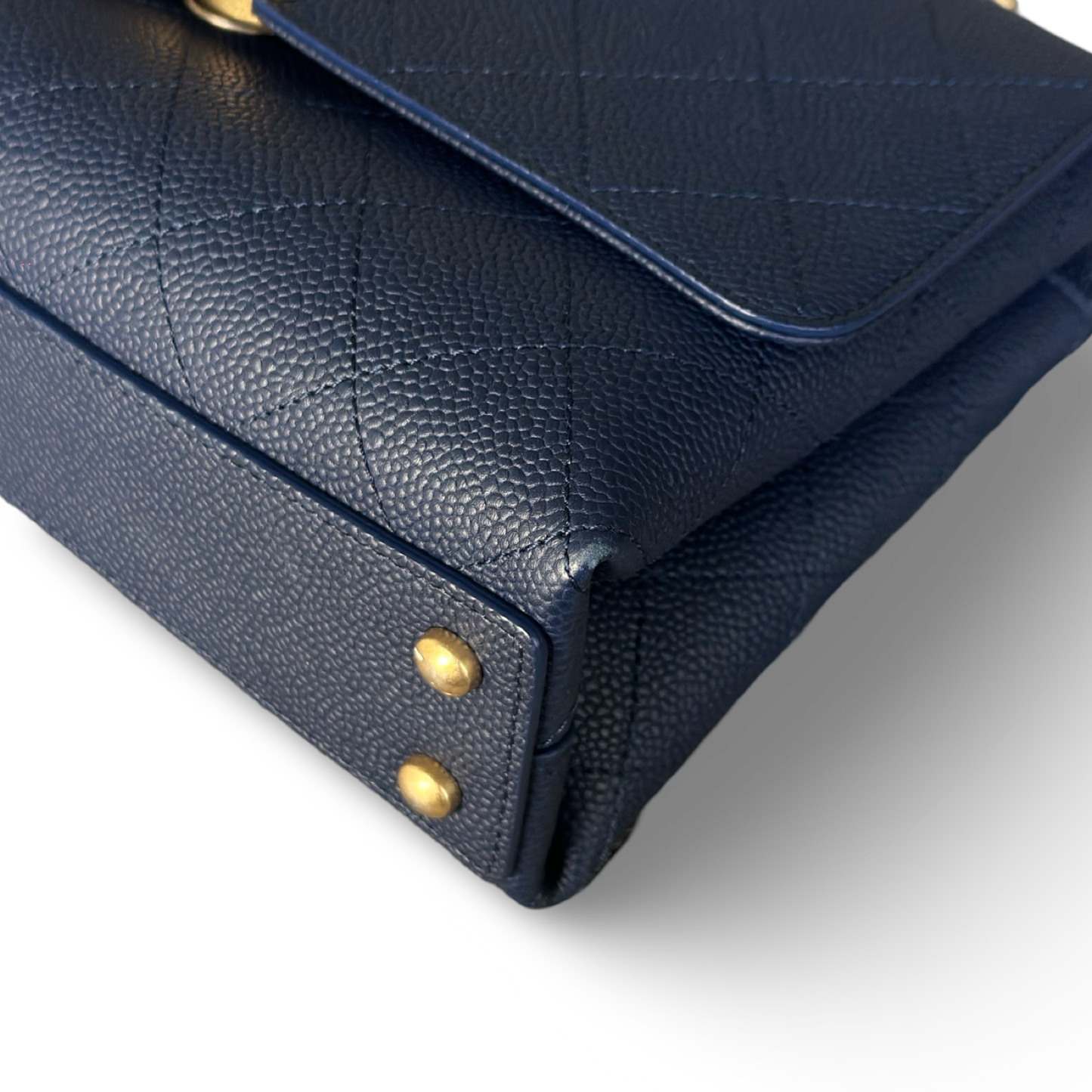 Chanel Stitched Caviar Medium Affinity Top Handle Bag - GHW / Navy
