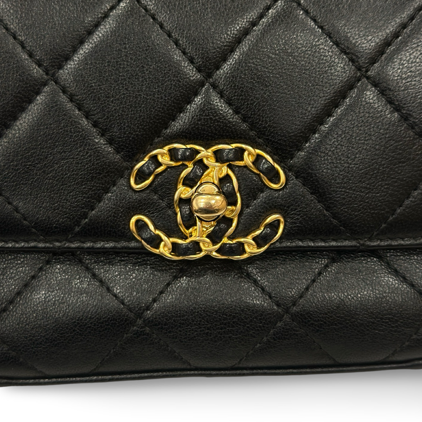 Chanel Quilted Lambskin 19 Bag Waist Pouch - GHW / Black