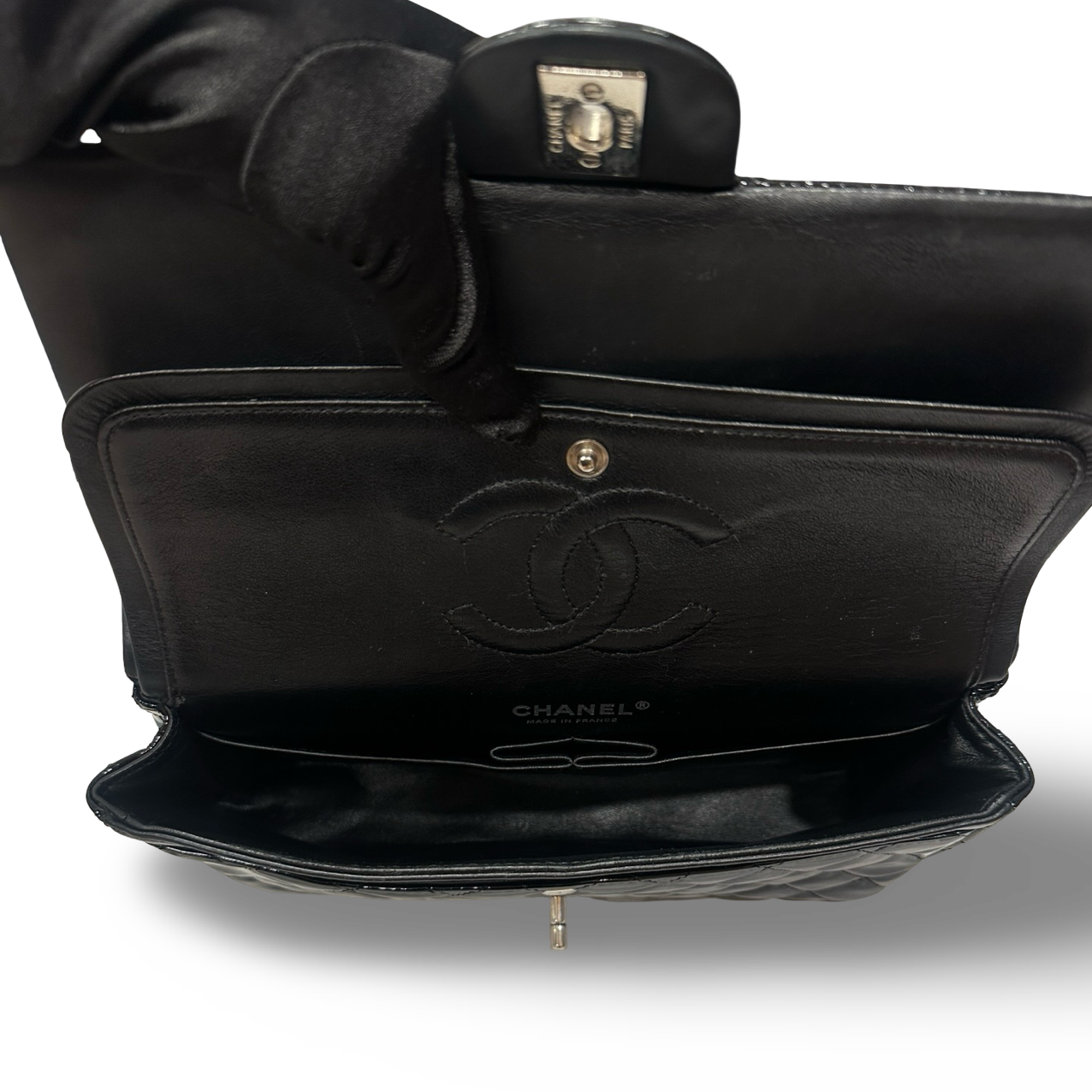Chanel Quilted Patent Medium Double Flap - SHW / Black