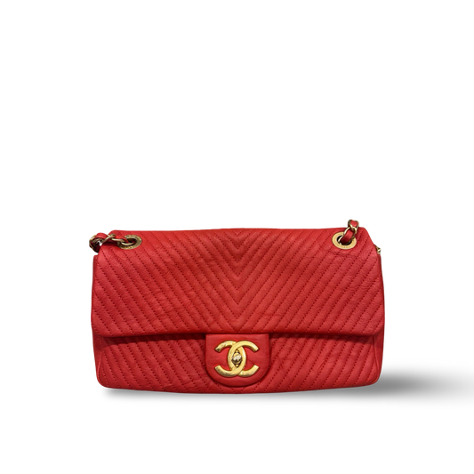 Chanel Chevron Calfskin Small Flap Bag - GHW / Red