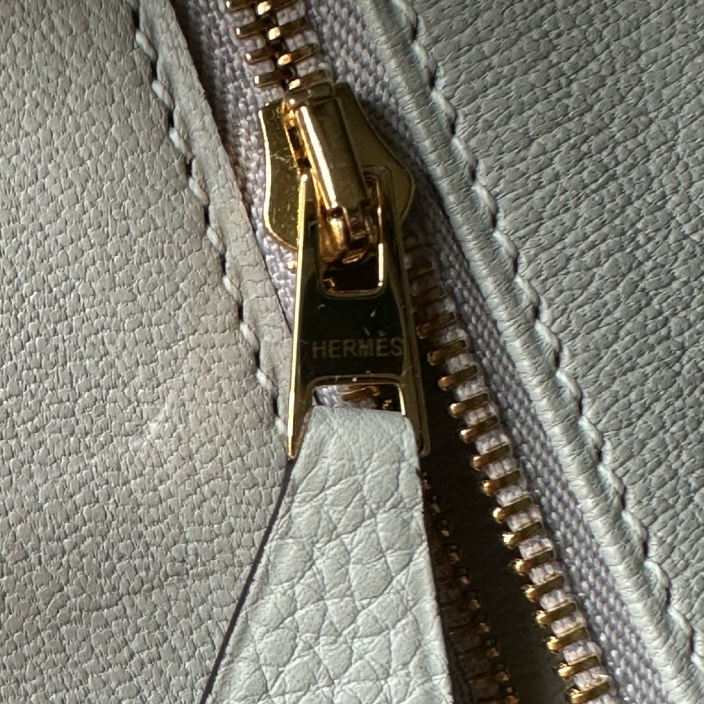 Hermes Togo 30 Birkin Bag - GHW / Gris Perle