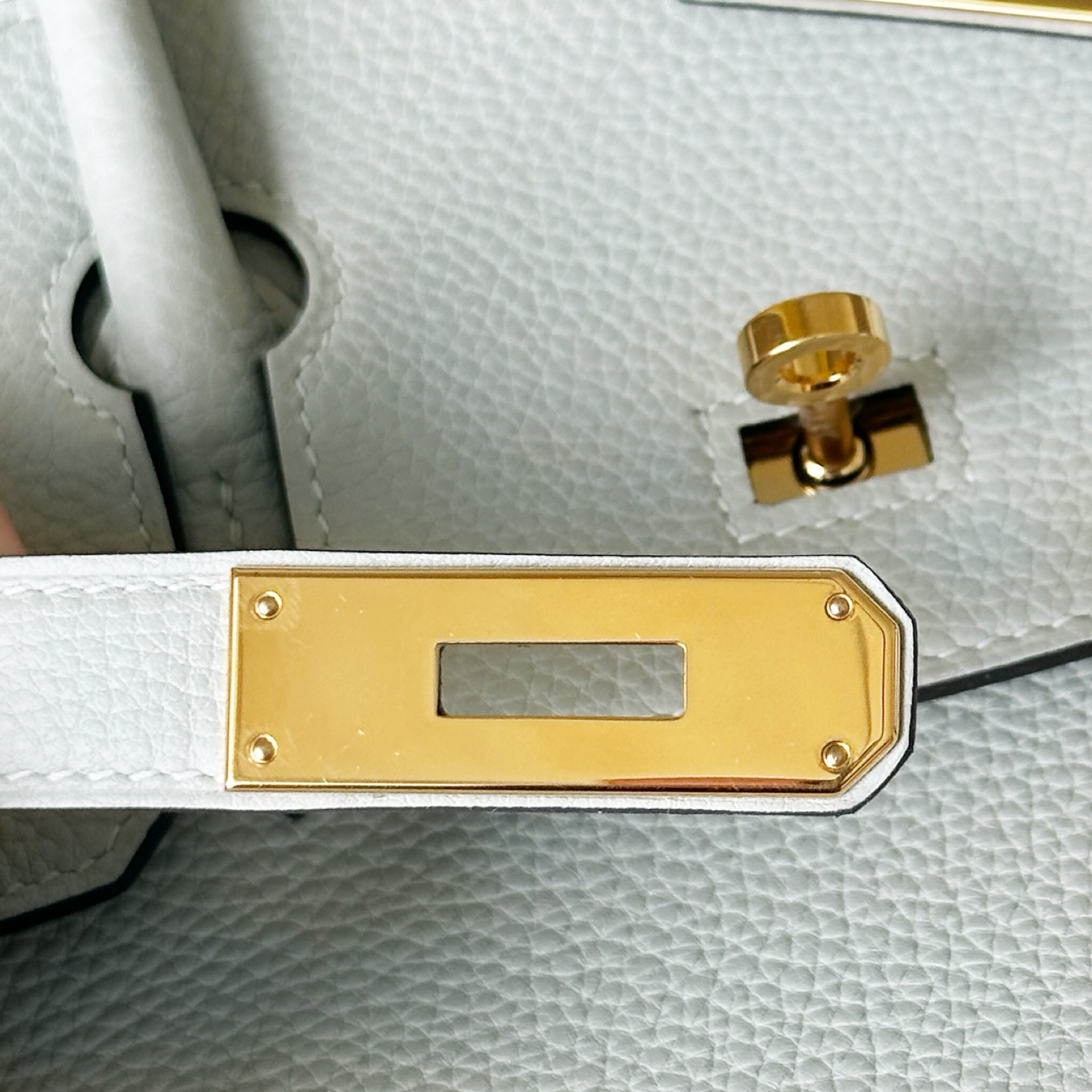 Hermes Togo 30 Birkin Bag - GHW / Gris Perle