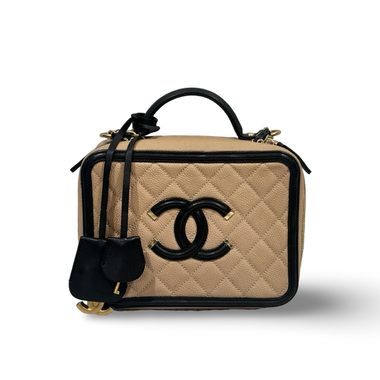 Chanel Classic Caviar Medium Vanity Case