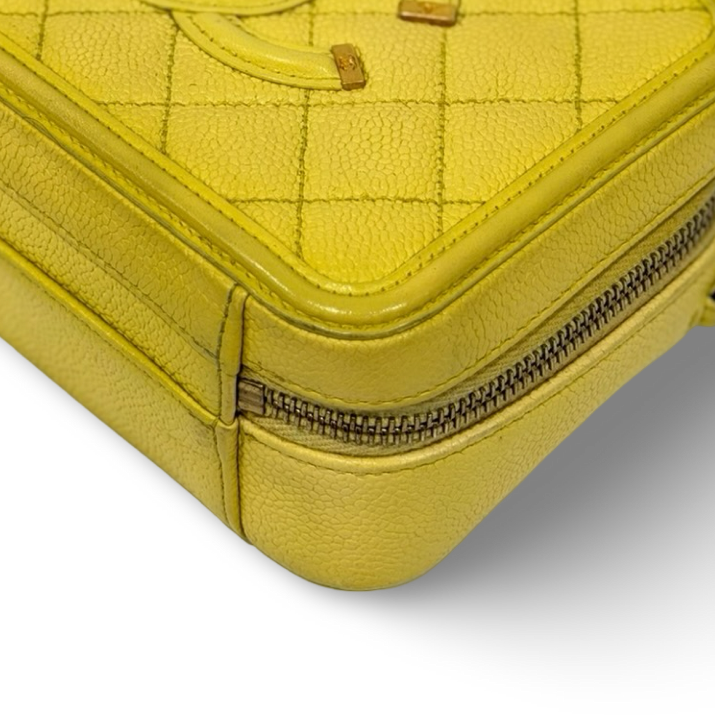 Chanel Quilted Caviar Small Vanity Case - GHW / Yellow