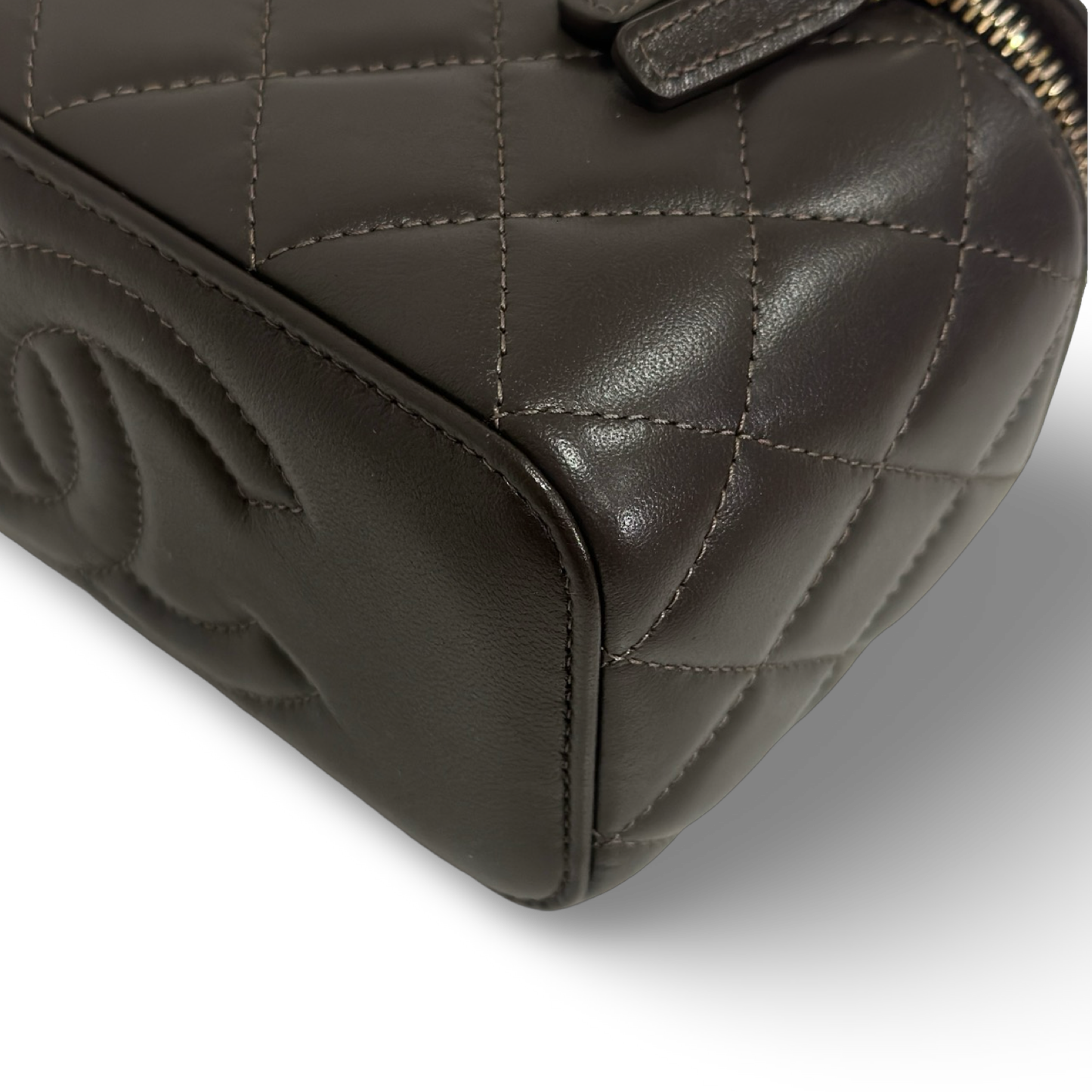 Chanel Quilted Lambskin Small Tophandle Vanity Box - GHW / Brown