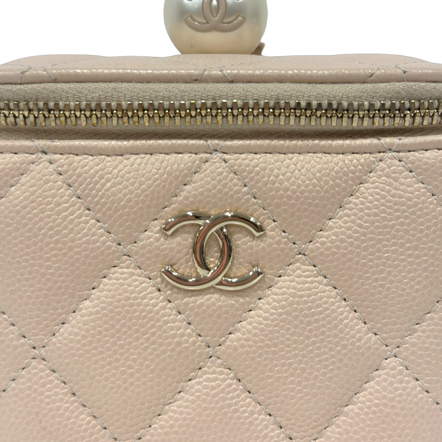 Chanel Quilted Caviar Pearl On Top Mini Vanity Case With Chain - GHW / Beige