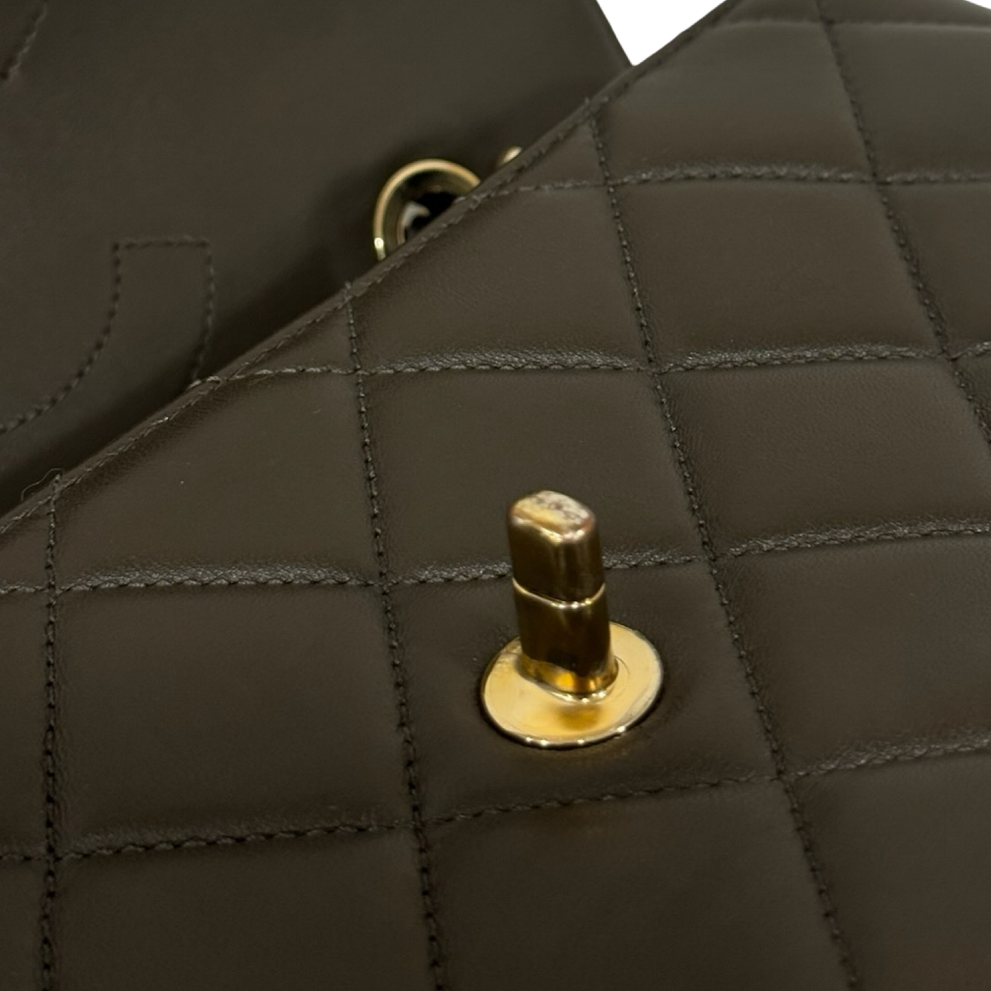 Chanel Quilted Lambskin Medium Trendy Bag - GHW / Olive Green