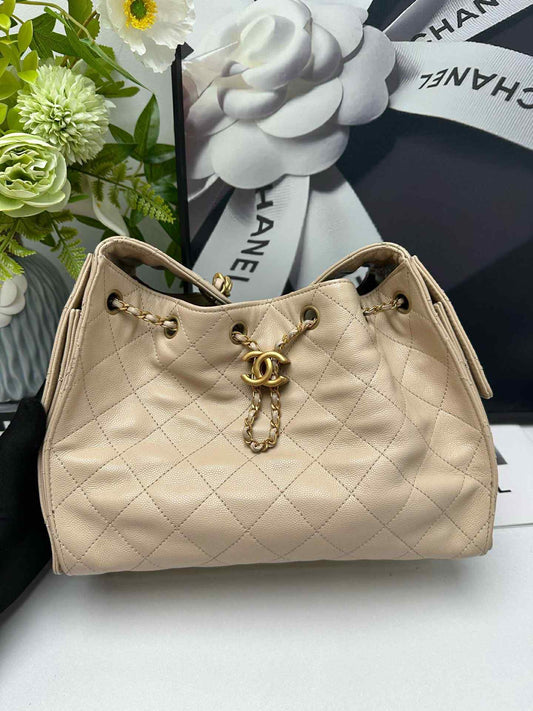 Chanel Quilted Caviar Small Chanel 25 Bag - GHW / Beige