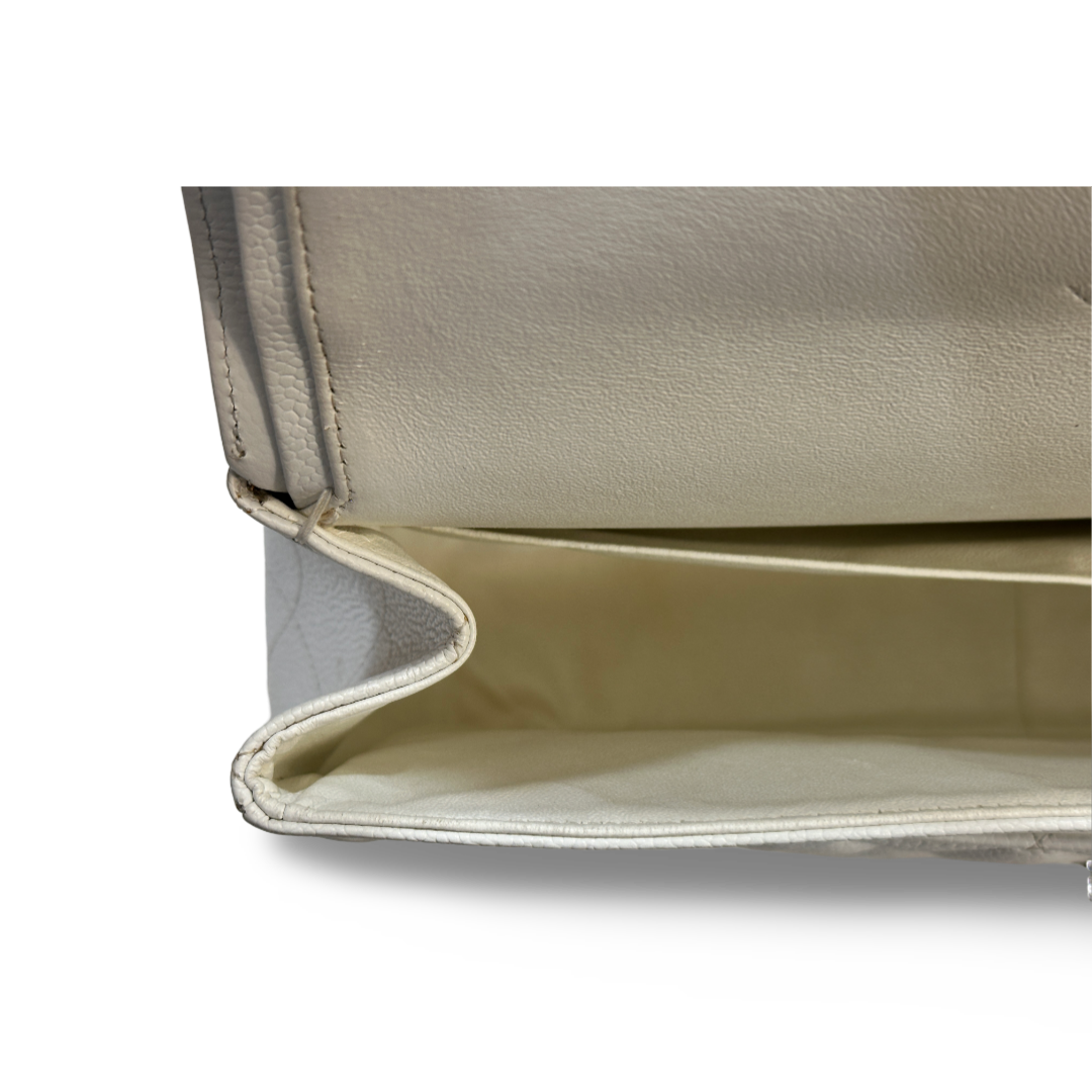 Chanel Classic Caviar Quilted Maxi Double Flap - SHW / White