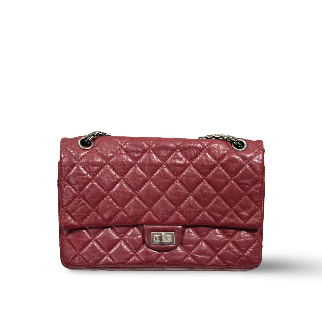 Chanel Quilted Aged Calfskin 226 Reissue 2.55 Flap Bag Red