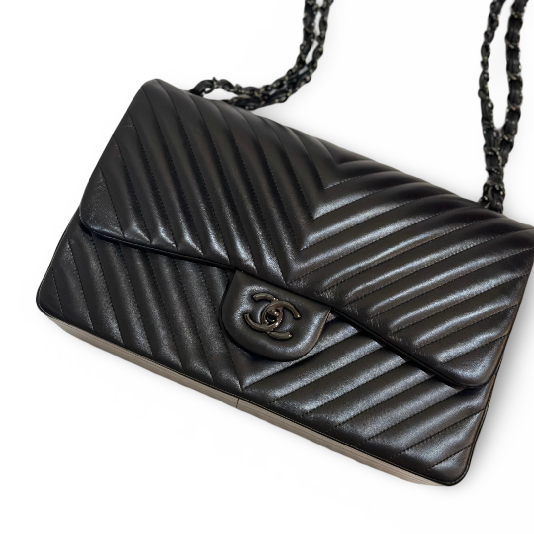 Chanel Chevron Lambskin Jumbo So Black Double Flap Black