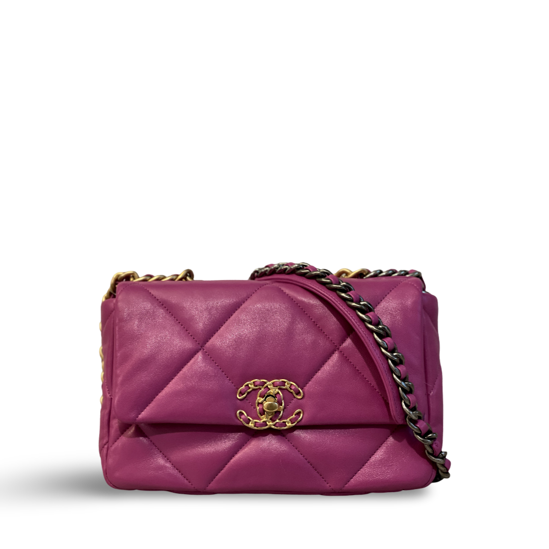 Chanel Goatskin Quilted Medium 19 Purple Flap
