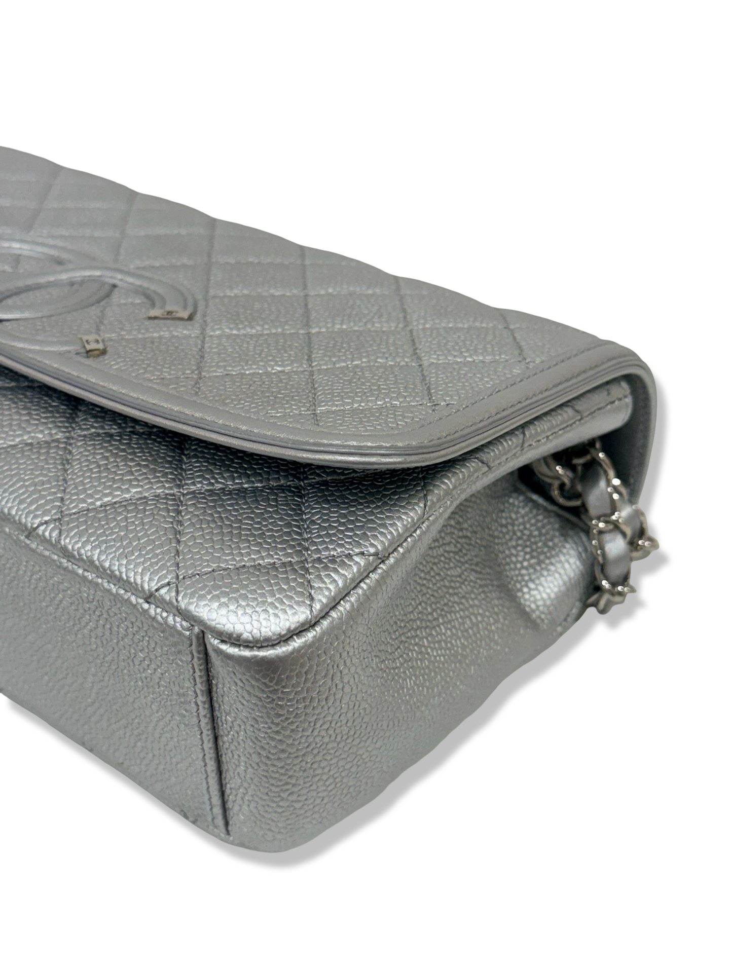 Chanel Quilted Caviar Medium CC Filigree Single Flap - SHW / Sliver