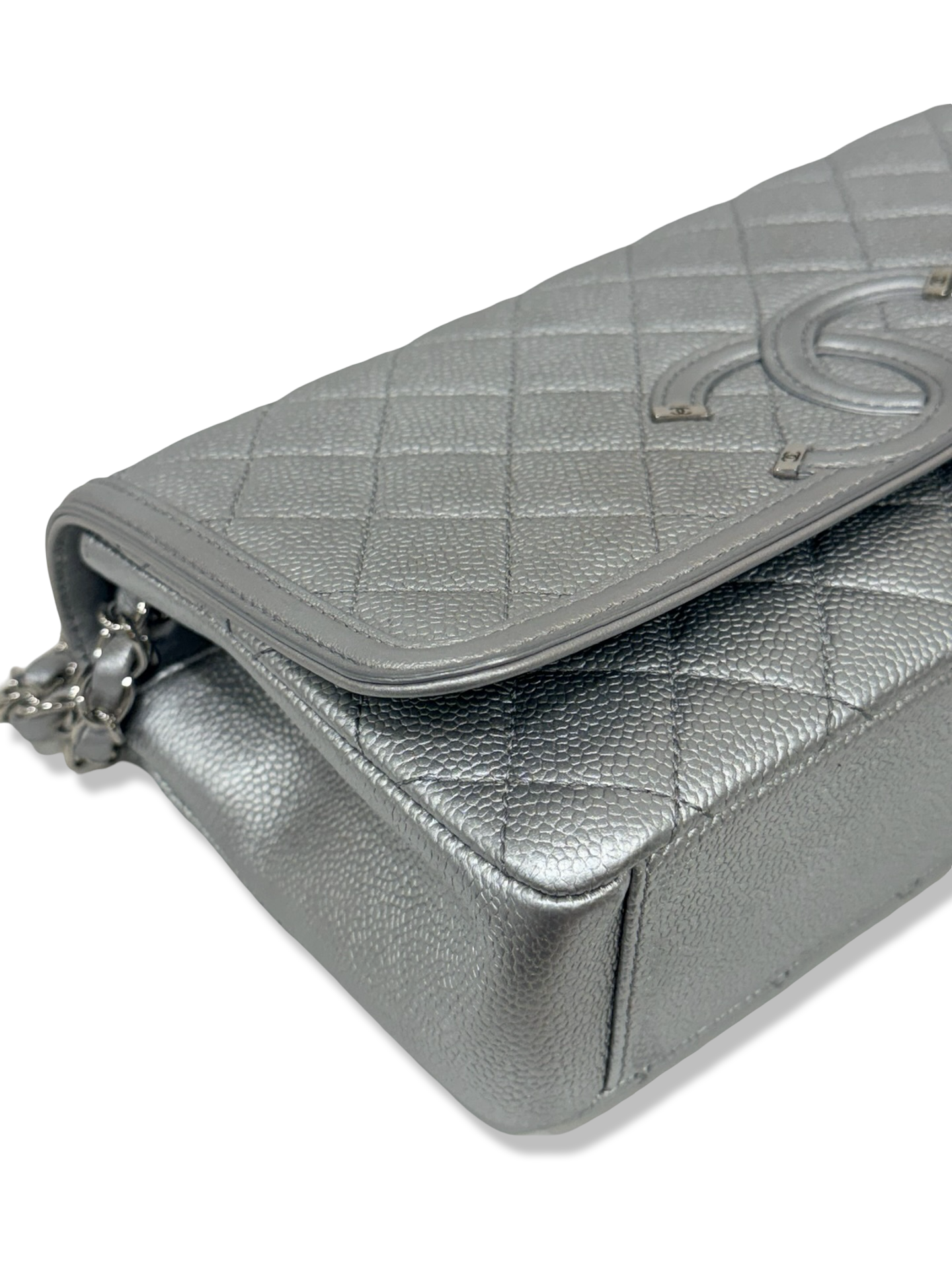 Chanel Quilted Caviar Medium CC Filigree Single Flap - SHW / Sliver